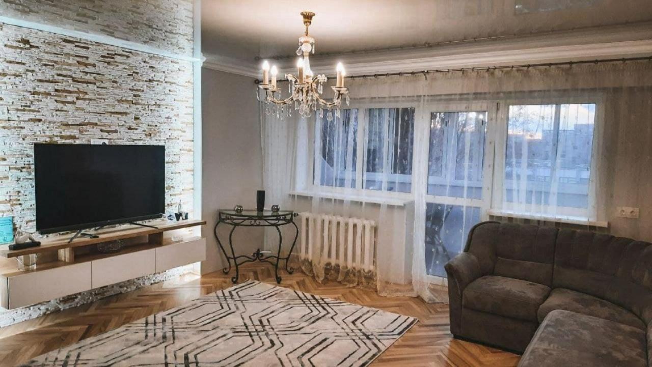Paulmarie Apartments On Pushkinskaya Brest Buitenkant foto